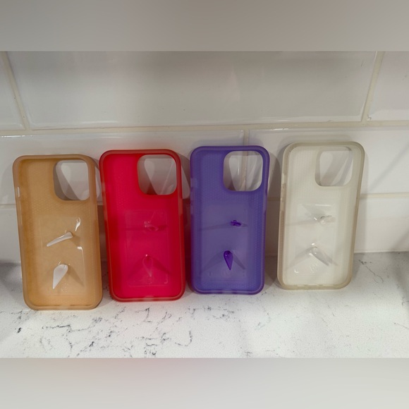 iPhone 13 Pro Loopy Cases - Picture 2 of 3